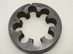 Плашка М52х3 6h d=90мм