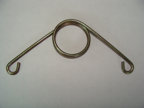 Пружина брызговика двигателя переднего поворотного УАЗ-452,3741,3303