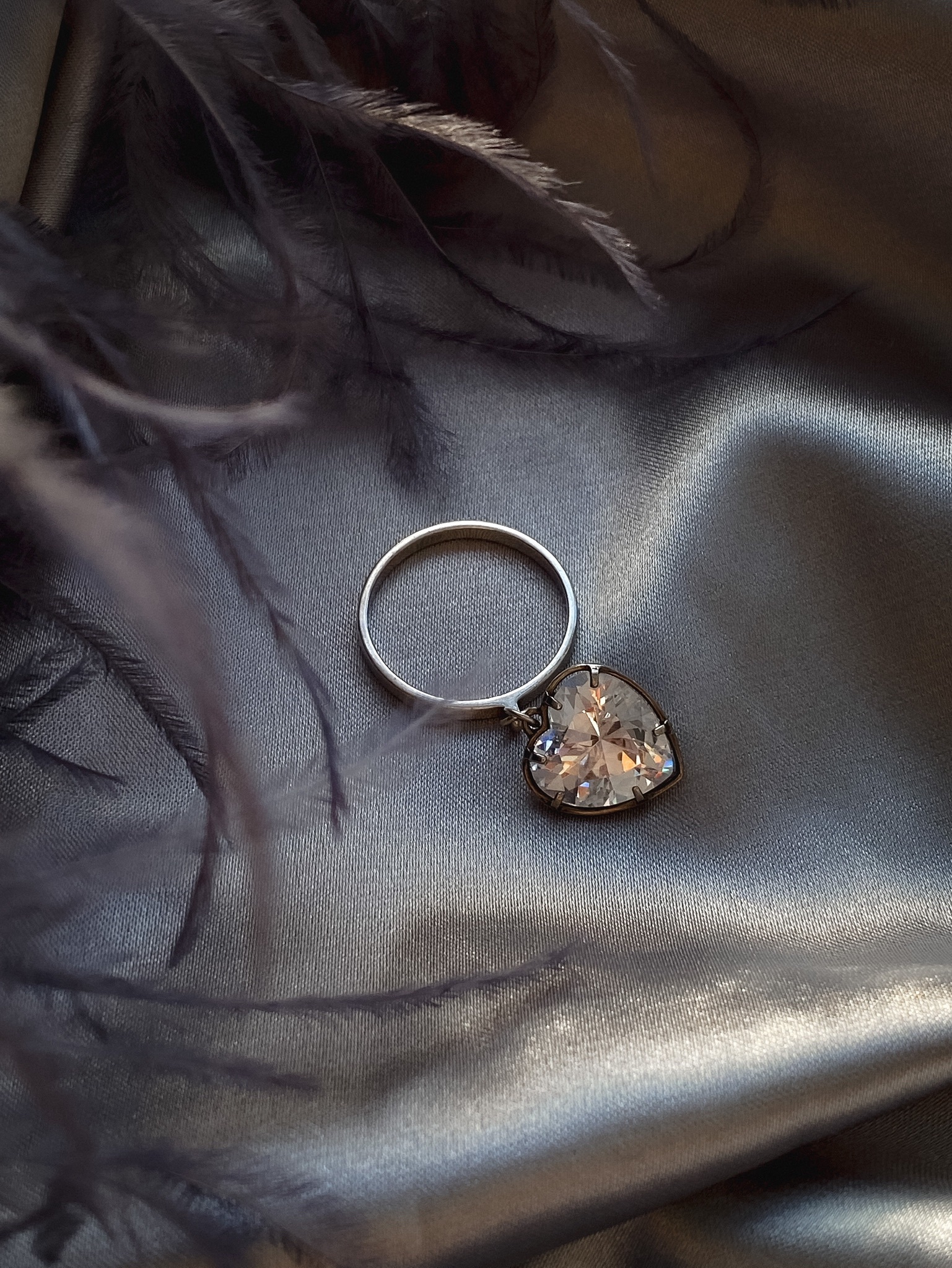 Серебряное кольцо «Влюбленная» с горным хрусталем