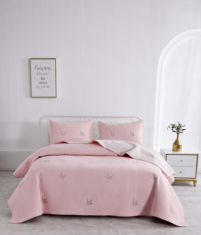 Покрывало 230x250 и 2 наволочки 50х70 Sofi De MarkO Жаклин розовое