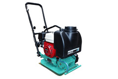 Виброплита GIKS PC60HSET с баком и ковриком - [65 кг / 10 кН / Honda GX160]