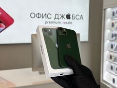 iPhone 13, 256 ГБ б/у