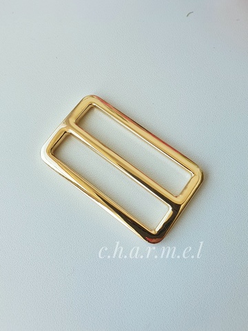 Double-slot cast buckle, gold, 38x30x48 mm