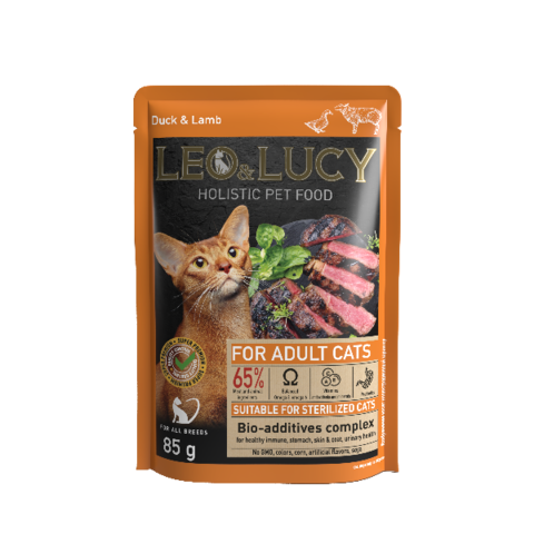 Влажный холистик корм Leo&Lucy  консервированный полнорационный - кусочки в соусе для взрослых кошек с уткой, ягненком и биодобавками, подходит для стерилизованных 0.085 г