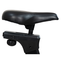 Вертикальный велотренажёр CardioPower B37