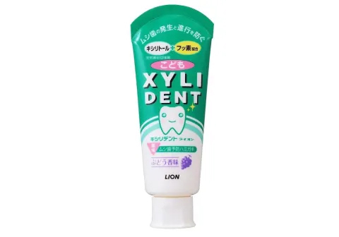 Зубная паста детская "Xylident kid's" укрепляющая LION, 60г