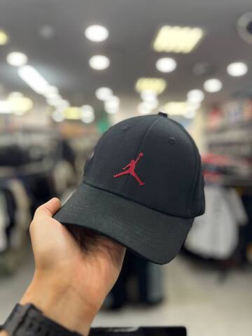 Кепка AIR JORDAN 283899blred