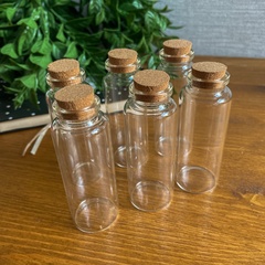 Баночки - бутылочки с пробковой крышкой, стеклянные, прозрачные 40 мл, 8*3*3 см, набор 6 штук.