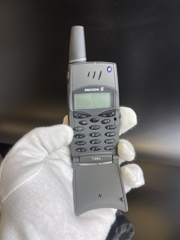 Телефон Ericsson T28s, ретро мобильный телефон, без зарядного устройства, времен 90х годов