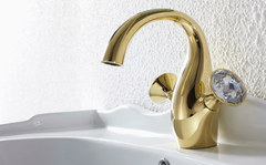 СМЕСИТЕЛЬ BRAVAT НА РАКОВИНУ SWAROVSKI POLAR F14287G