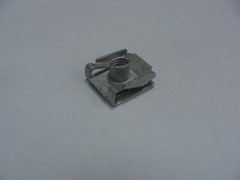 Гайка М 6 фланцевая (передний бампер) УАЗ  под болт