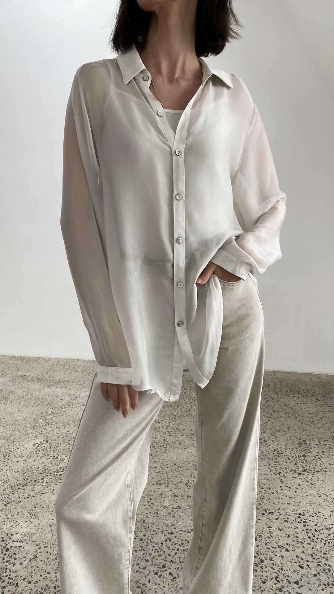 Блуза из натурального шелка с отложным воротником