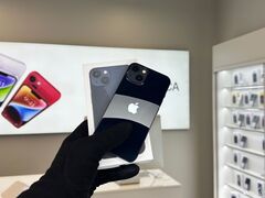 iPhone 13, 256 ГБ б/у
