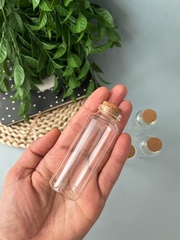 Баночки - бутылочки с пробковой крышкой, стеклянные, прозрачные 40 мл, 8*3*3 см, набор 6 штук.