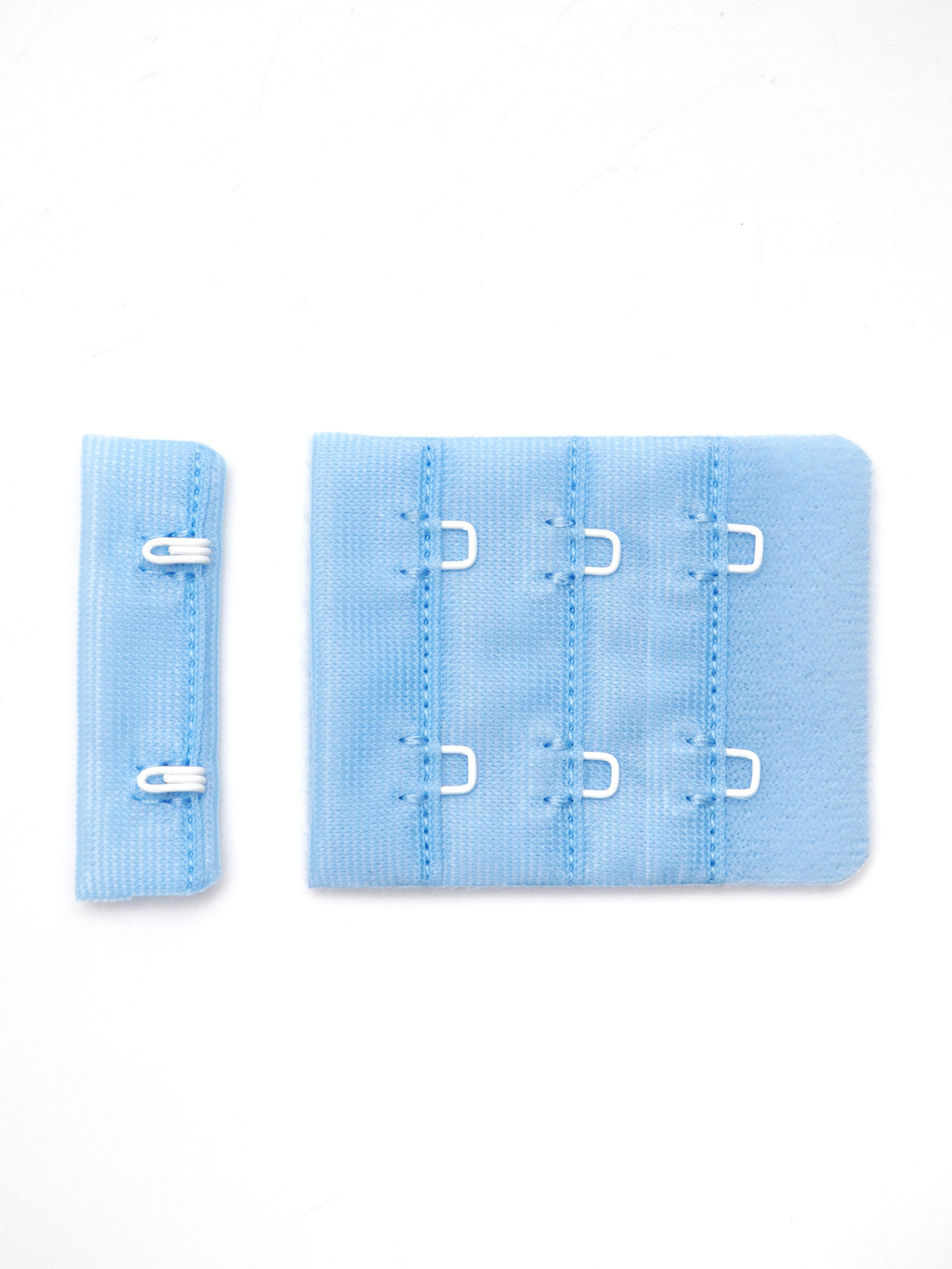 Застёжка для бюстгальтера голубая 2х3 (Латвия)