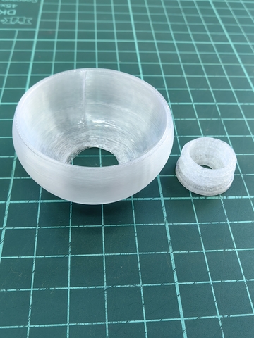 Плафон сферический тюльпан на резьбе/ D5cм, H6см. Пластик