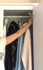 Клеевая ловушка «Mr.Catch» (Мистер Кэтч) с усиленным феромоном для уничтожения  платяной (одёжной) моли, 4 шт.