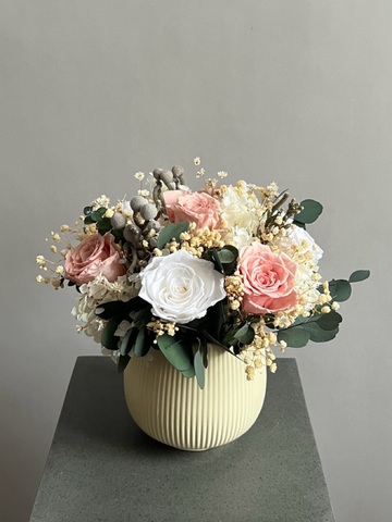 Композиция в кашпо Ариадна