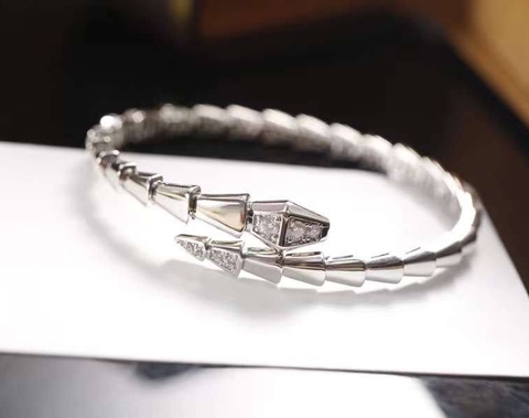 28499  Браслет Змея-SERPENTI с цирконами (lux)качество VGOLD