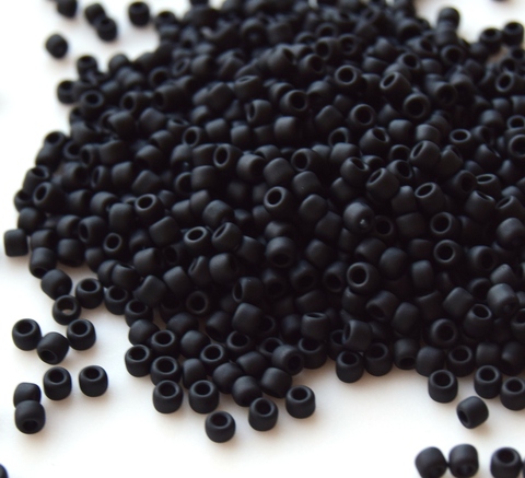 Бисер Тохо круглый 11/0 0049F черный матовый