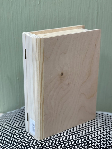 книга-шкатулка 24*18см