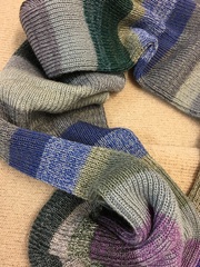 Классический объемный двойной шарф с полосками с серо-зелено-синей гамме,