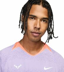 Теннисная футболка Nike Rafa NikeCourt Dri-Fit Short Sleeve Top - lilac bloom/bright mango/white