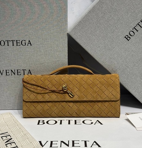 Клатч Bottega Veneta Andiamo