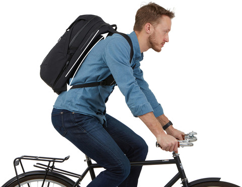 Картинка рюкзак велосипедный Thule Paramount Commuter Backpack 27L Black - 9