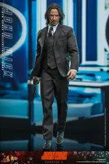 Фигурка Hot Toys John Wick Chapter 4: John Wick