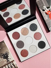 .Alvin D'or ALF-12 A LA FRENCH Палетка теней для век 