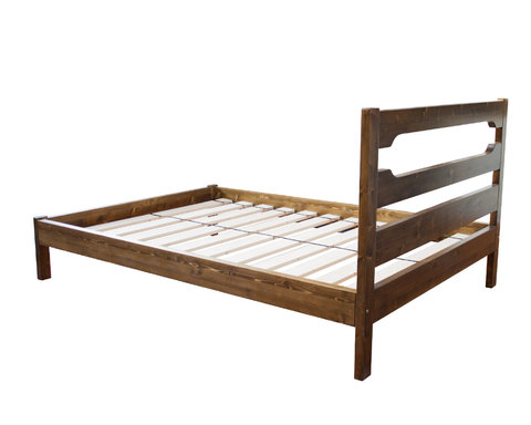 Кровать из массива сосны, спальное место 140х200 см