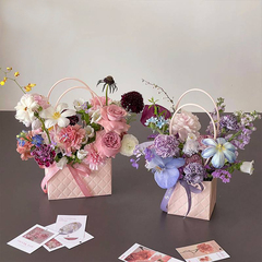 Сумка для цветов, Мастхэв, с тиснением, Светло-розовый, 18*12*10 см (Д*В*Ш), 1 шт.