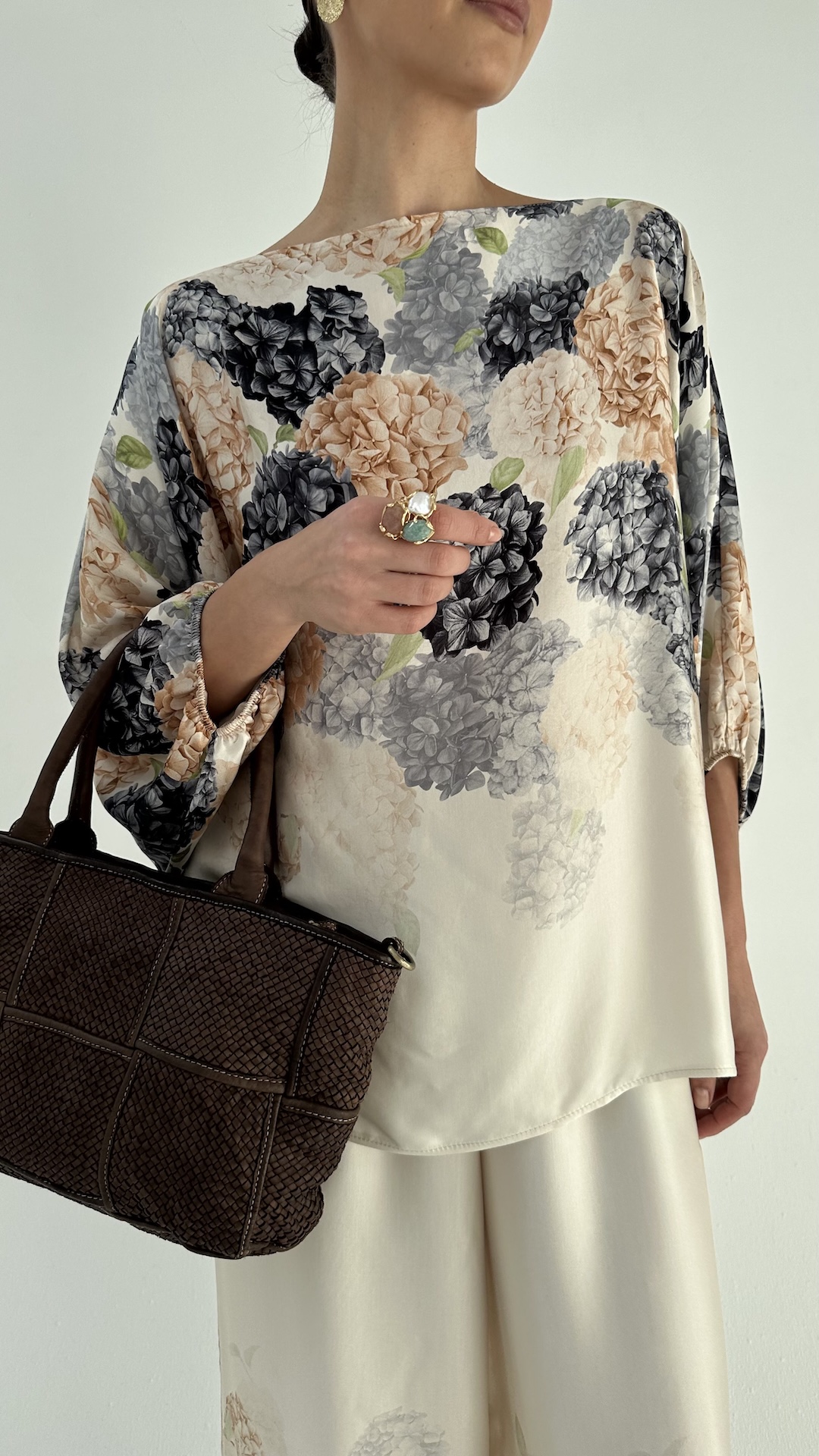 Кольцо с зеленым и коричневым агатом и с жемчугом