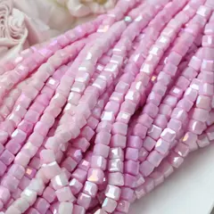 Хрусталь (стекло) граненный, кубик, розовый градиент, 6 мм, 1 нить, К232