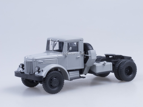 MAZ-200V road tractor gray AutoHistory 1:43