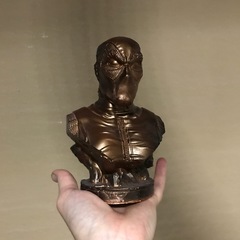 Бронзовый бюст «Дэдпул»