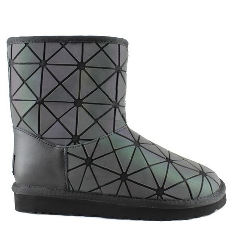 Женские угги UGG Jimmy Choo Issey Miyake Pearl