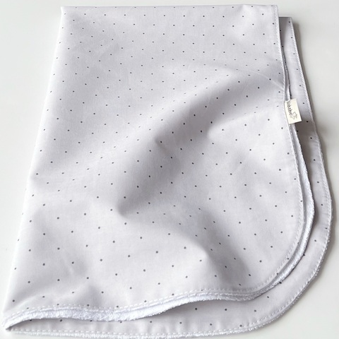 Непромокаемая пеленка "Точки на сером"