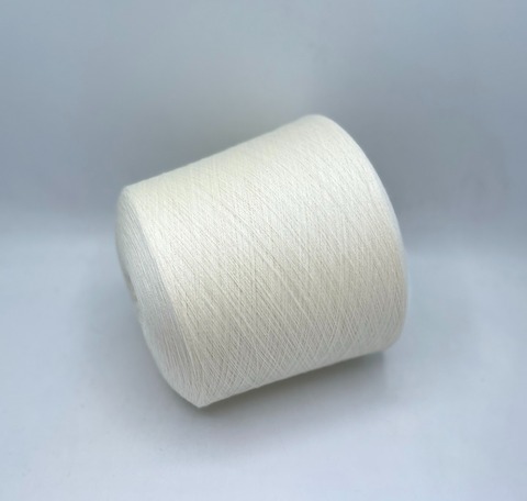 Ialfil (пр.Италия), 2/48 2400м/100гр, 50%меринос 50%акрил, цвет-Экрю, арт.32733