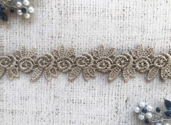 Кружево плетеное, ш. 2,5 см.