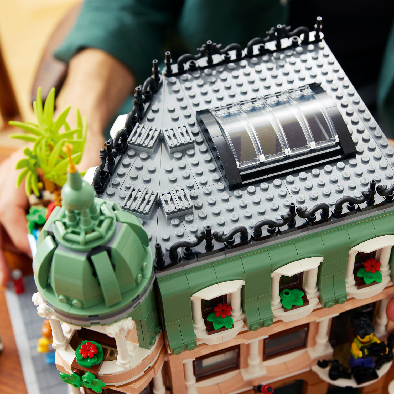 Lego hotel set hotsell