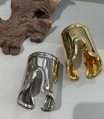 46023-braslet-manzheta-shirokij-bone-s-ehffektom-ravnogo-metala-style-by-tiffany