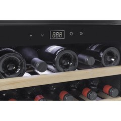 Винный шкаф встраиваемый Caso WineSafe 18 EB Black