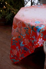 Tablecloth 