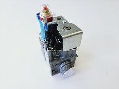 Клапан газовый BOSCH Gaz 4000W (арт. 87160108990)