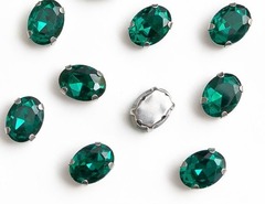 Стразы пришивные стекло в оправе, р. 8х6 мм, изумрудный