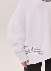 Свитшот МИНИСТЕРСТВО МОДЫ белого цвета