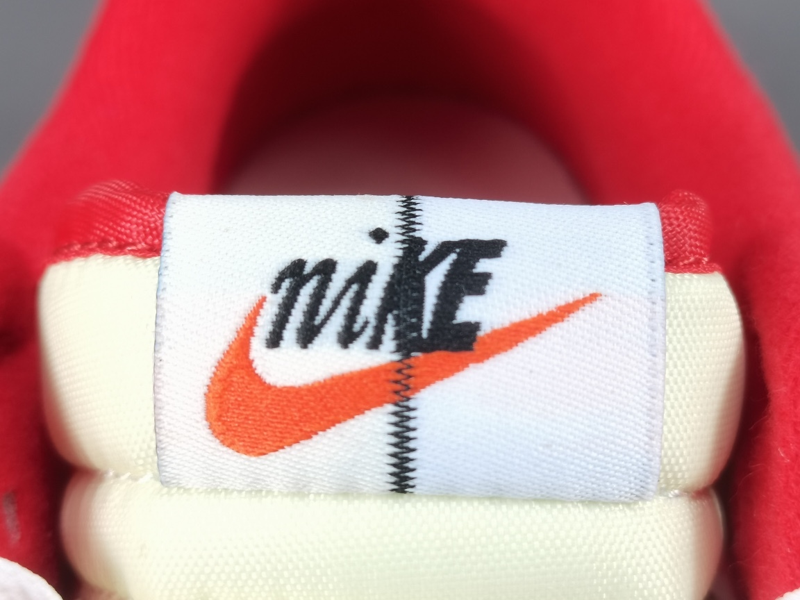 Nike sneaker split on sale