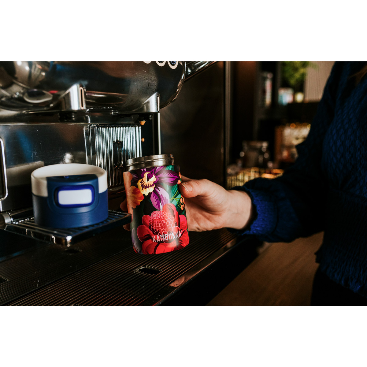 Термокружка Kambukka Etna (300 мл), Цветы, арт. 11-01041 - фото 4